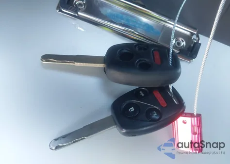 2006 Honda Accord Sdn Lx from USA, damaged, VIN 1HGCM56446A028266